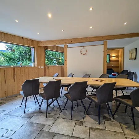Familiale Avec Spa, Billard, Et Parking Prive - Fr-1-589-321 * Laveline
